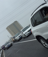 �������ֳ����ˣ������������׷β ����׳��~