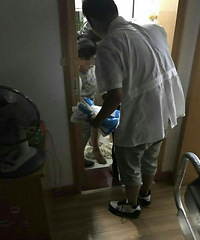 ����һ�и��ڼ����ϲ��� ���������Ӥ