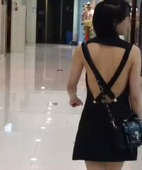 ����һŮ�ӱ��Ͻ��������������ԸУ� ����û������