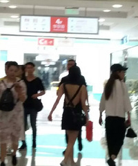 ����һŮ�ӱ��Ͻ��������������ԸУ� ����û������