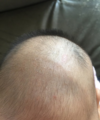 �����±���ͷ���ֻ����������º���һ������