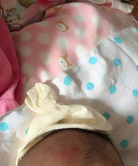 �����±���ͷ���ֻ����������º���һ������