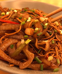 我吃过的各种面:还是最爱茄汁肥牛面