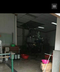 ����ĳ�׶�԰¥�¾�Ȼ����ˮ�����豸����ȼ�ױ� �������Ŷ�ͷ��