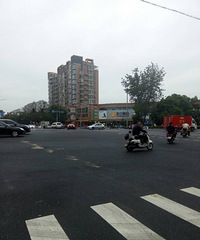 ��߷�С�ģ������л���·����Ϫ·���涼���Ƶ�