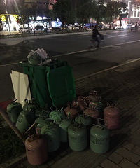 ��ȫ����������ĳС����������һ������������װ�ޣ�