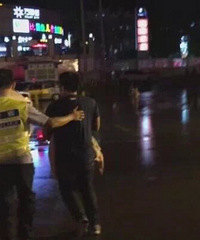 �����µ�Ӥ���������ͽ�ICU���ȣ�С��������һ����Ҫ������ʻ