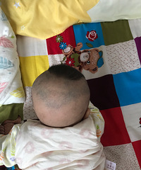 Ӥ��ͷ��һȦ��ɫ��  Ҫ����