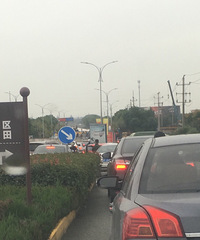 �������������ֳ�����³� һ�����ӵ�·��������һСʱ