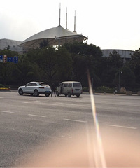 �����ˣ�����ײ�˱�ʱ��...