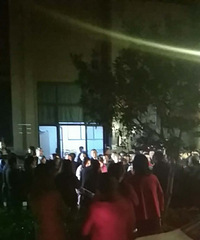 ͻ��������ĳС��ҵ������ҵ���ͻ�����˵��³�λ ȴ���ûؼң�