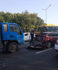 ��ʢ·����׷β��ϵ�� ƨƨ���������ˣ�