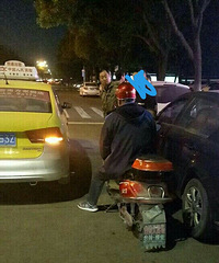 ���գ�˽�ҳ�����ײ����ƿ������ ���ִӽ���ѹ��...