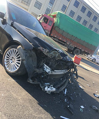 ������������ײ���ˣ�������ͷ����ײ�����ˣ�