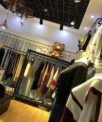 照顾小孩无时间打理服装店铺急转让