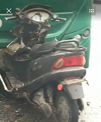 ������Ŀ����һ������������ײ�ϵ�ƿ�� �������粣�������ˣ�