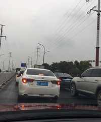 ��ˮ·�³��µ�ˮй��ͨ ̫����