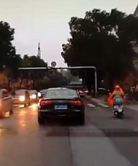 �����ǹ��ǰ��ë¿˾����������ס���� ���һ��ˤ�ڵ���