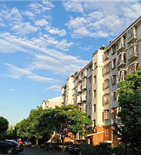 �²������ĸ���ǨС��