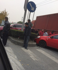 �����ֶ�������ȫ���Զ���һ��С�ľ������Ŵ���ɲ��