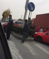 �����ֶ�������ȫ���Զ���һ��С�ľ������Ŵ���ɲ��