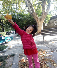 �Ҽ��������ó�������������С��Ůһö