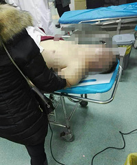 ���£�����һ����ȥ���ݵ����� ͫ�׷Ŵ���ɫ���ϱ�����