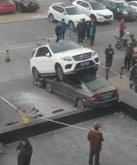 �����ˣ�����������ŵ�ɲ�� ˲������С�γ�