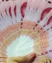 ����300w�ֽ� ѡ���⻹�Ǳ�ʦ��