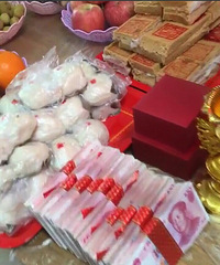 �������μ����ݼҵĶ����� 10�������ֱ�Ӱ���������