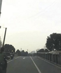 �������ǽֵ� �����Ƕ�· �����Ϻ�������·Ҫͨ������