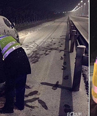 �Ƴ���ɨѩ�����˵Ľ�����������ҹ���ڵ�һ��