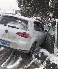 ���ۣ������߶���幵��ȥ�� ���϶��л�ѩ����������