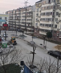 ��ô��һ��ͣ������û�ˣ�����ĳС����������ͣ��λ��������