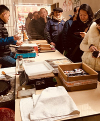 ���ˣ�ȥ��������˳��򴺾�  �����Ȼ�ŵ�������ͷ��