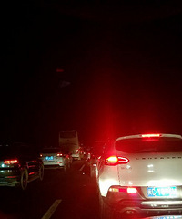 �س̸���̫���� һ�¾���40���ӣ������Һ����Ѽצ±����