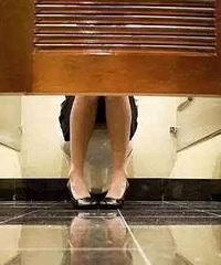 �ѻ��б�̬ԡ��͵�ļ�������Ů �ֻ��ﾹ����ǧ��˽����...