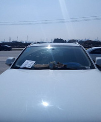 ��ã�����ͣ�ڹ����ſ� �����ڴ������Ϸ���ש�龯��