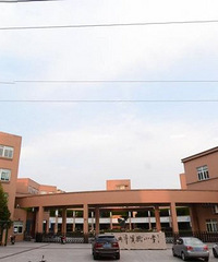 ʵ��Сѧ��ѧ�����ص��� ǧ����������