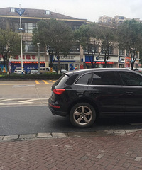 �µϳ���ס���� ���������һ�ۼ�����ˮ��