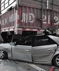 ���ӱ�׷β �����������ôһ�� ������Լ��׽�ȥ�ˣ�