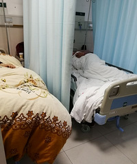 �賿4����������׷β 29��С������˫��ײ�� ��������