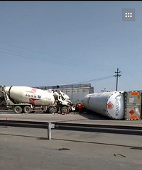 �����Ŷ������ͻ������ �۹޳�ײ����Ȼ���� �ѷ����