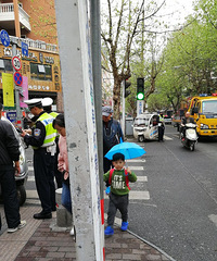 ���ֵ�ƿ��������·���������ĳ·�������綯������