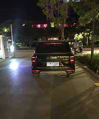 杉杉广场吃饭吃一肚子气