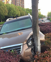 ŷ���ſڷ��������¹� �Լ����ſ���ײ������ȥ��