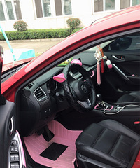 ������Ů�����ڼ���