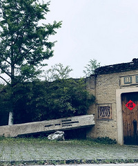 �е�С���ؽ���