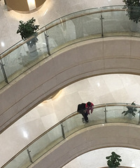 ���Ŷ��ţ��ҳ���̫�� �Ѻ��ӷ�����¥�ߵ������ϡ�����