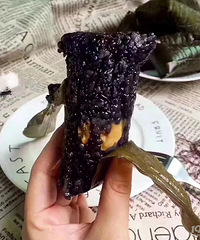 �ڷ������գ���Ŵ���ĵף�